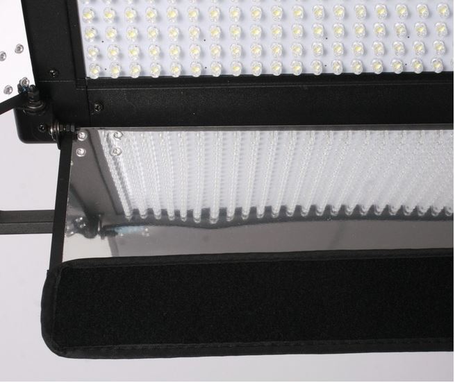 BRESSER Softbox with Grid for LG-900