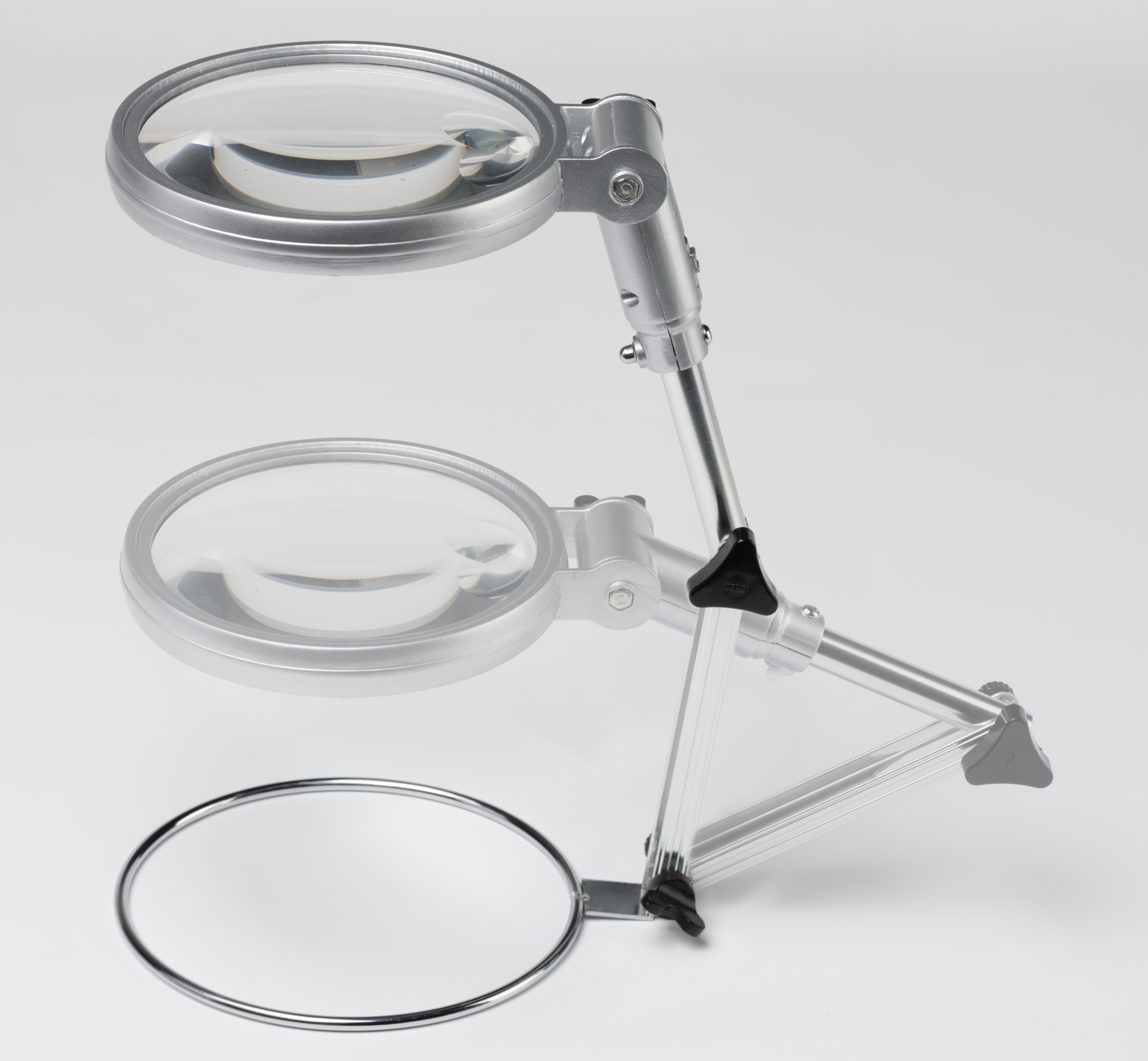 BRESSER Sewing Magnifier 2x/4x with LED Illumination, Diameter 120 mm